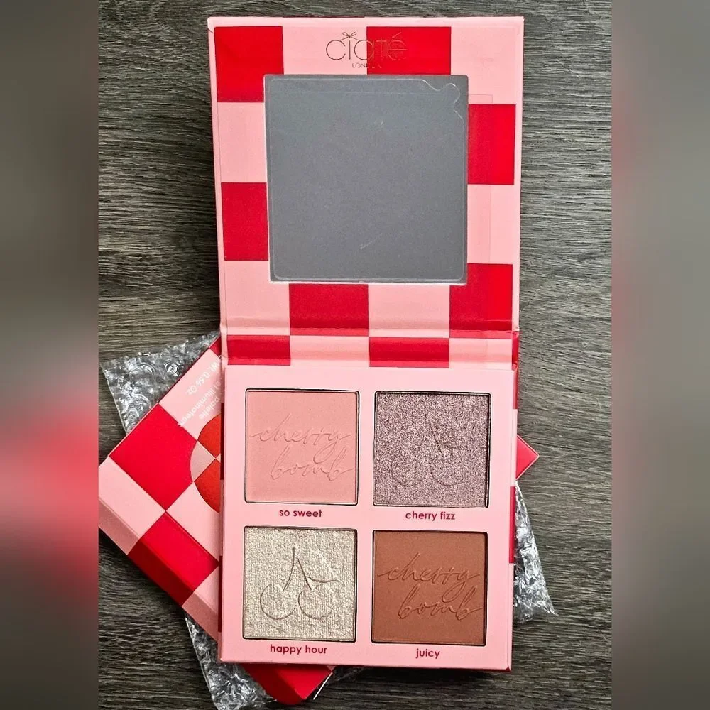 CIATE LONDON Cherry Bomb Blush & Highlighter Palette NEW light medium